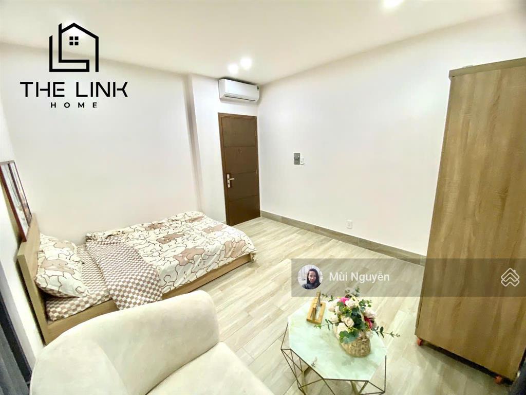 Cho thuê 1 phòng ngủ ban công 30m2  ung văn khiêm, bình thạnh  giá 8tr6