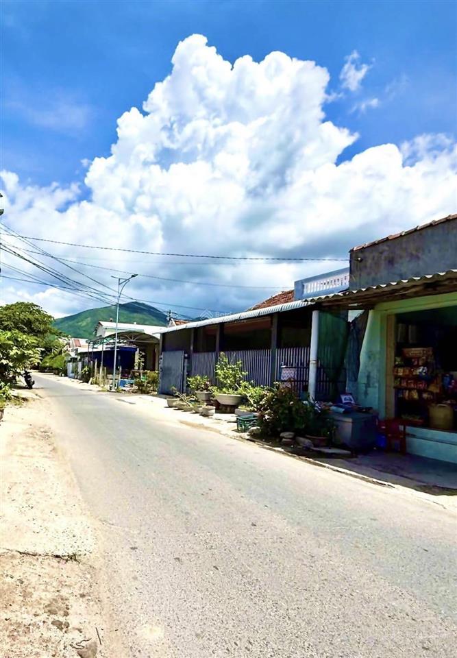 Đất trục chính ninh mã đại lãnh, gần biển qh đường 20m, giá 1. xxtỷ