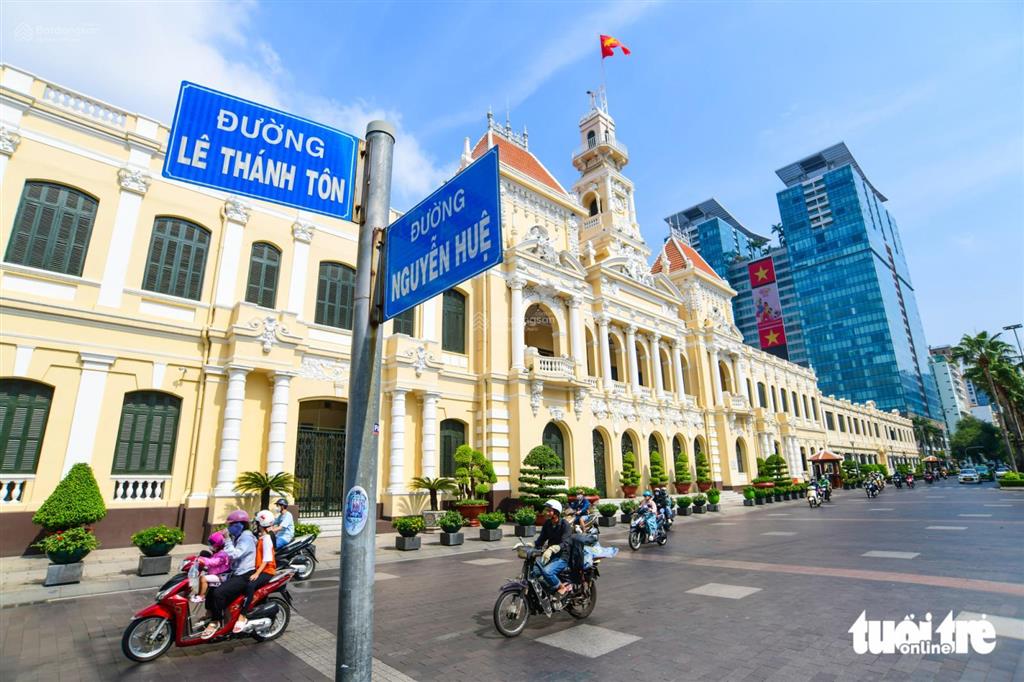 Hiếm villas mt đường ngay nguyễn hữu cảnh giáp q.1, khu biệt thự saigon pearl 7x22m150m2 chỉ 85 tỷ