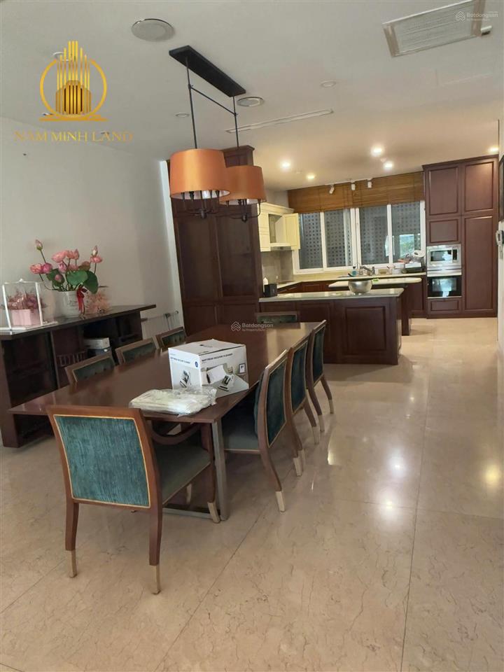 Hxh 8m nguyễn thái học, p. cầu ông lãnh, q.14x16m4 tầng giá 31 tỷ giảm còn 28 tỷ0941 732 ***