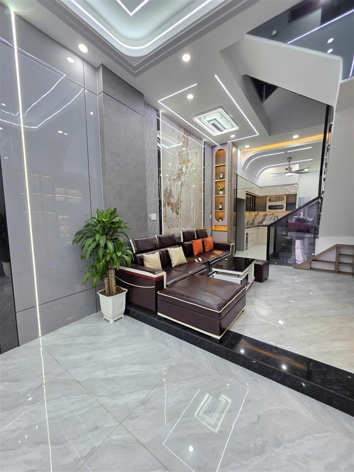 Nhà 1t2l mới, hoàn công, đầy đủ nội thất kdc icon central, gần chợ thông dụng, vincom, ngã 6 an phú