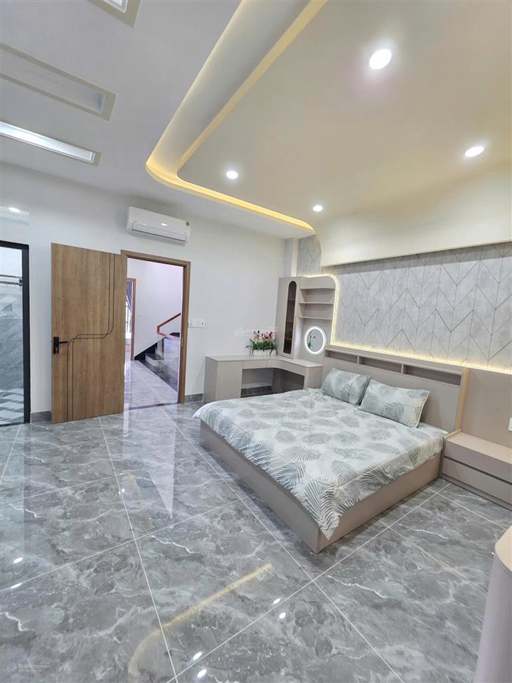 Nhà mới đông hòađầy đủ nội thấthoàn côngcó trả là bán8ty6gần bigc go, chợ đông hòa, làng đh