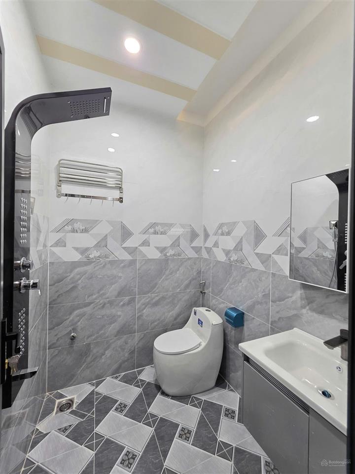 Nhà mới đông hòađầy đủ nội thấthoàn côngcó trả là bán8ty6gần bigc go, chợ đông hòa, làng đh