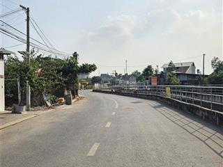 Hiếm+rẻnhà cấp 4, gác lửngmặt tiền đường vàm suốigần chợ bình an, làng đại học, đường bắc nam 3