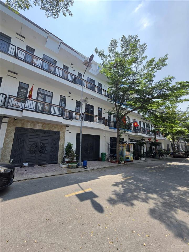 Nhà hoàn cônggiá rẻkdc an phú gần chợ phú phong, chợ đông đô4ty150 còn bớtra an phú 18 chỉ 100m