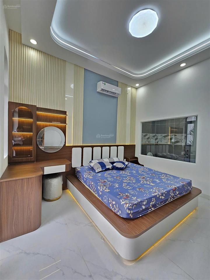 Nhà ngộphoàn côngđầy đủ nội thấtkdc phú hồng thịnh gần ngã tư miếu ông cù, chợ phú phong