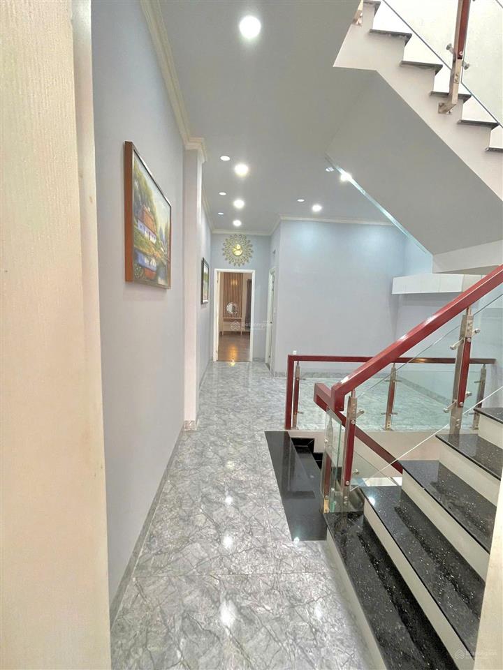 Nhà phố hoàn công kdc hoàng nam ngay đào duy từ, gần hội trường đông hòa, trường học các cấp
