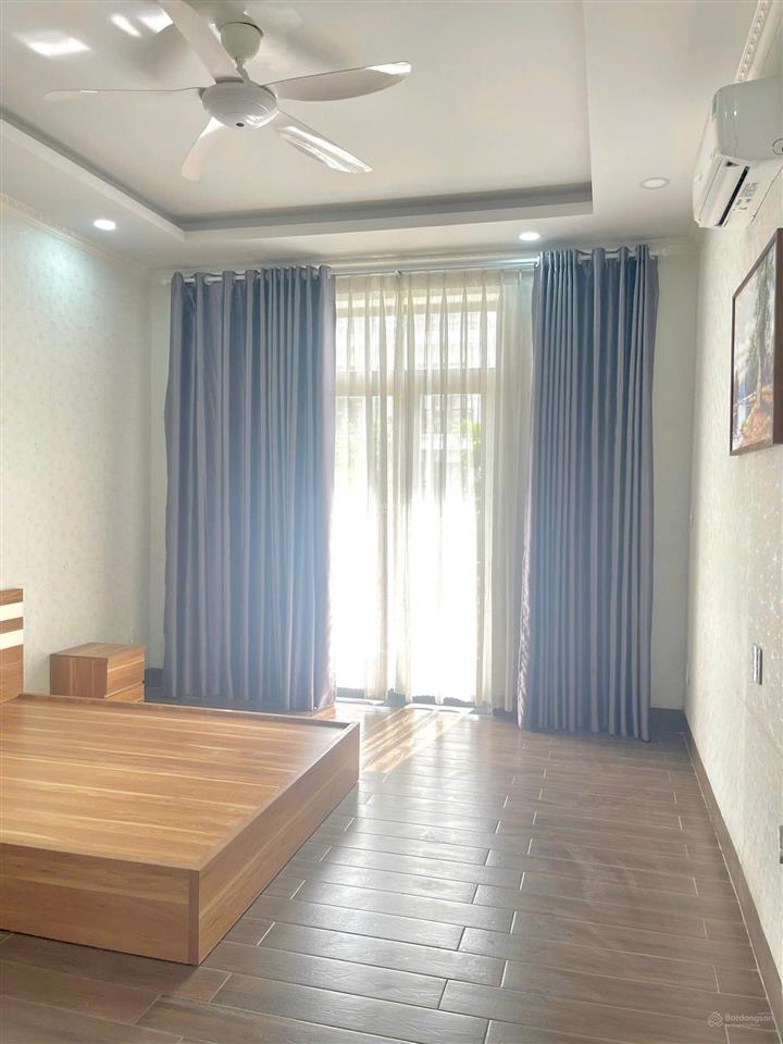 Nhà phố hoàn công kdc hoàng nam ngay đào duy từ, gần hội trường đông hòa, trường học các cấp