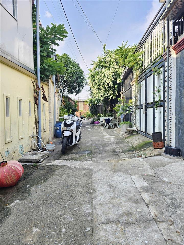 Nhà trệt lầu hoàn công gần đường bình thung, chợ bình an ra suối lồ ồ, đường bắc nam 3 chỉ 300m