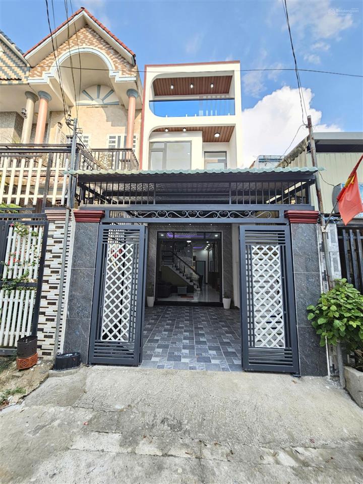 Nhà trệt lầu hoàn công gần đường bình thung, chợ bình an ra suối lồ ồ, đường bắc nam 3 chỉ 300m