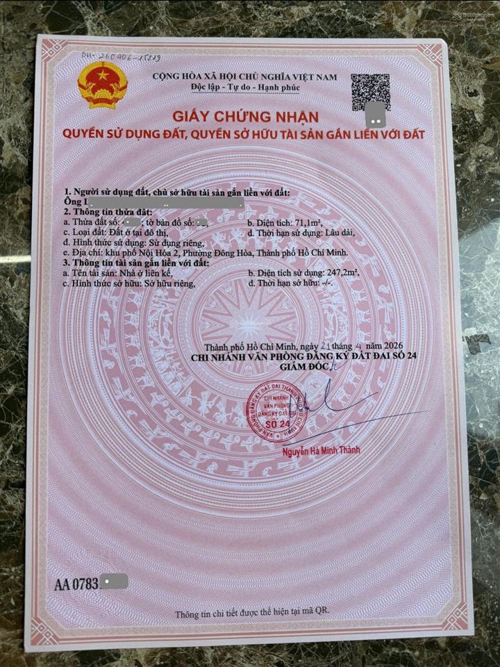 Nhà mớihoàn côngđầy đủ nội thấtcó sân xe hơikdc phú hồng thịnhgần làng đại học quốc gia 1,5km