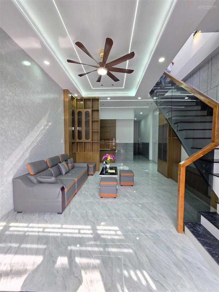 Nhà mới gần ngã tư chiêu liêu, hẻm ra đường trần thị dương, lê hồng phong chỉ 200m, có pn dưới