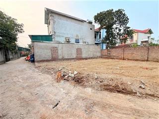 Bán đất tại đông sơn, 2,5 tỷ, dt116,1 m2 . lô góc 2 mặt tiền . mặt tiền rộng . giá 2.5tỷ