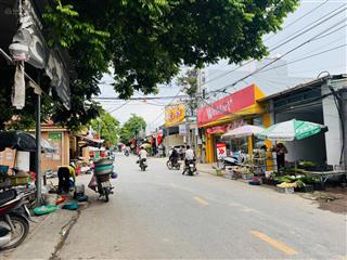 Chính chủ cần bán lô đất dt113.9m . mặt trục chính kinh doanh . giá 2tỷ550tr . có thương lượng