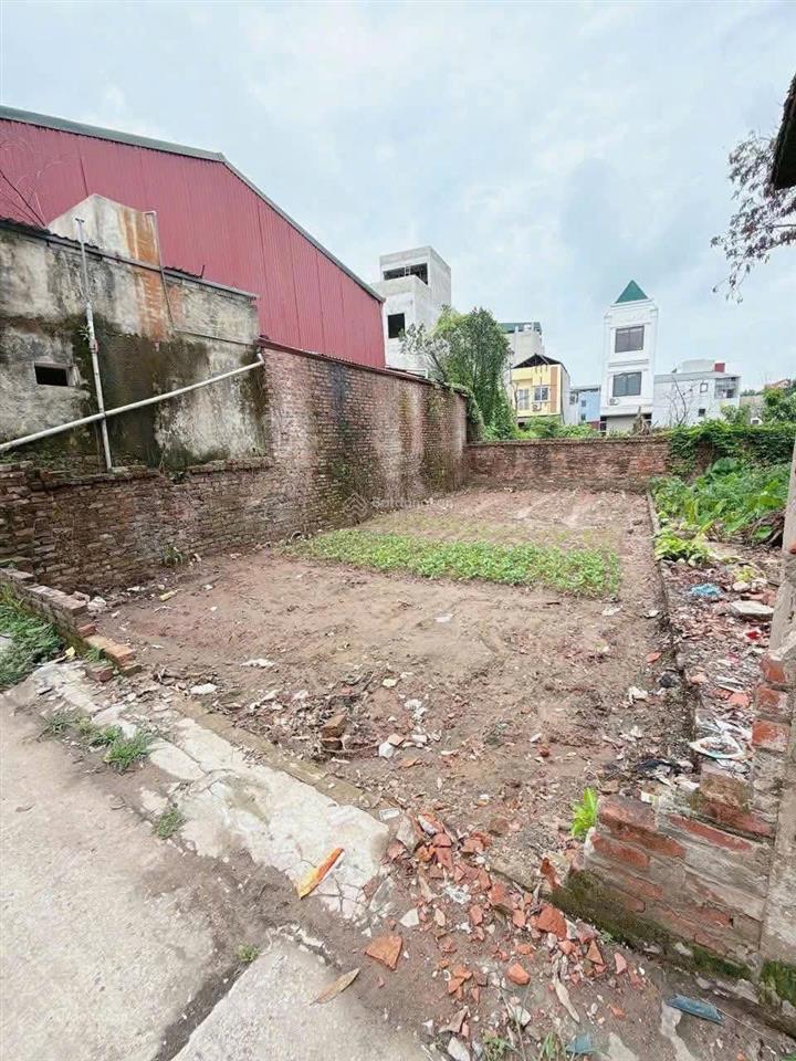Bán đất tại xã phụng châu, dt73.1 m2, giá 4ty có thương lượng cho khách thiện trí mua