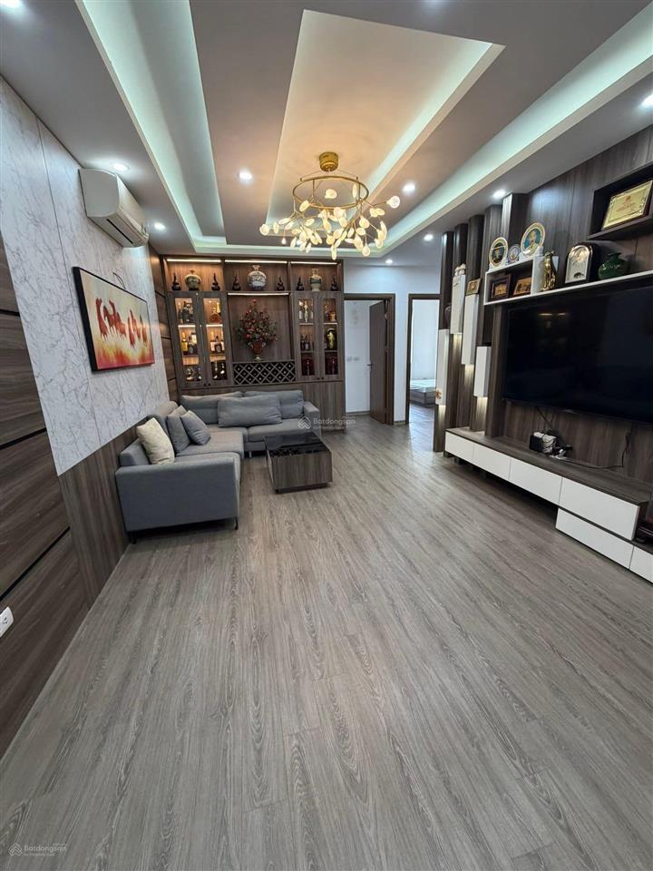 Bán chcc góc k35 tân mai 2pn  2wc 80m2 full nội thất 7.8 tỷ, sđcc,  0984 583 ***