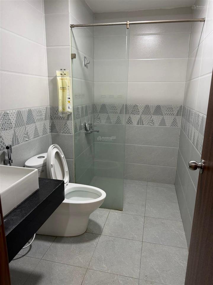 Bán chcc góc k35 tân mai 2pn  2wc 80m2 full nội thất 7.8 tỷ, sđcc,  0984 583 ***