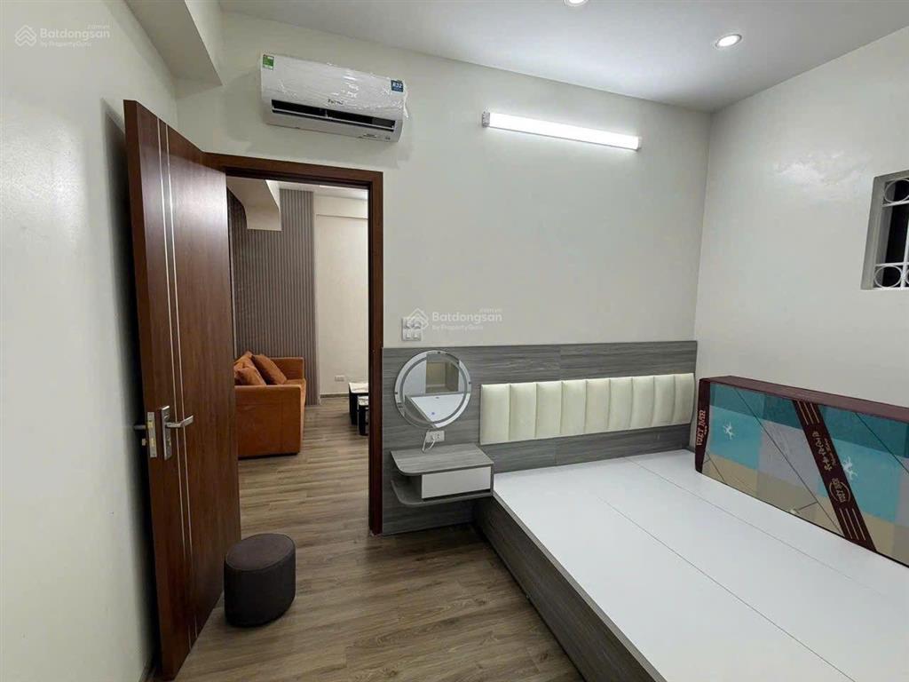 Bán chcc 3pn  2wc tòa ba hàng a 282 lĩnh nam, 5tỷ75 full nội thất, sđcc,  0984 583 ***