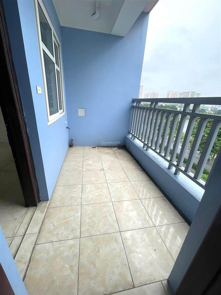 Cần bán chcc đền lừ 3, 2pn, 63m2, 4 tỷ, sđcc,  0984 583 ***