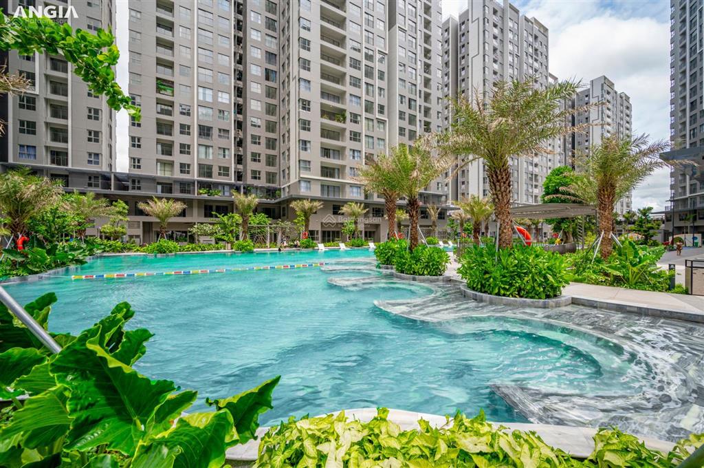 Bán căn hộ 2,85 tỷ, 60 m2, 2pn, 2wc, full nt , view xịn xò tại westgate