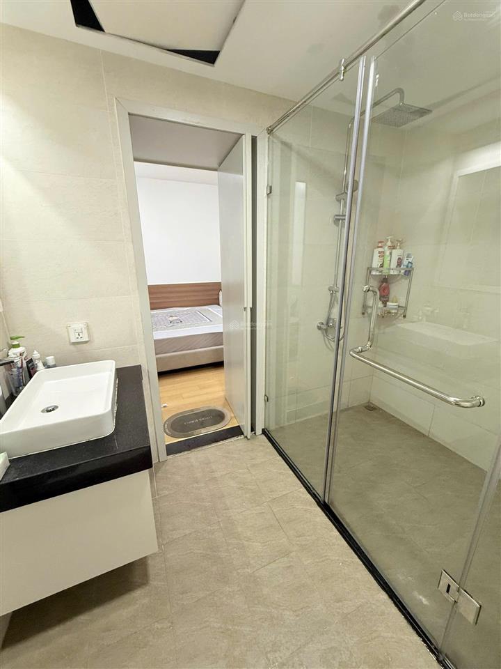 Chính chủ cần bán gấp căn 68m2 vip toà a la casta giá 6.2 tỉ