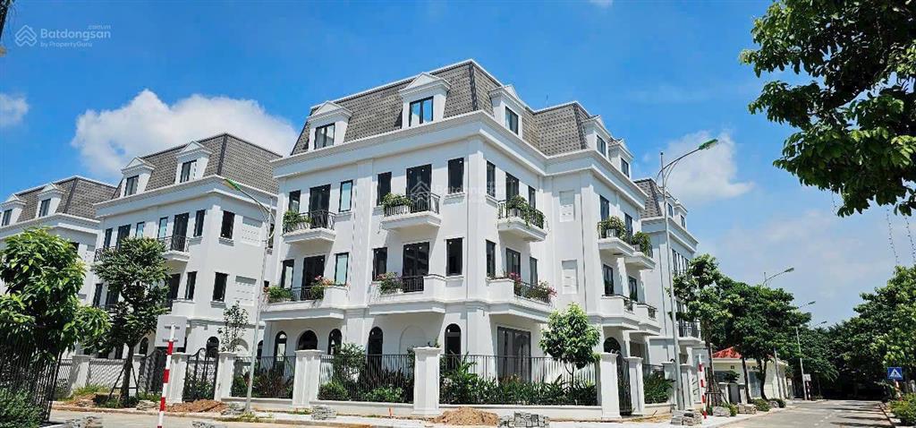 Bán biệt thự gần bv nhi 2hn giá chỉ 160 triệu/m2