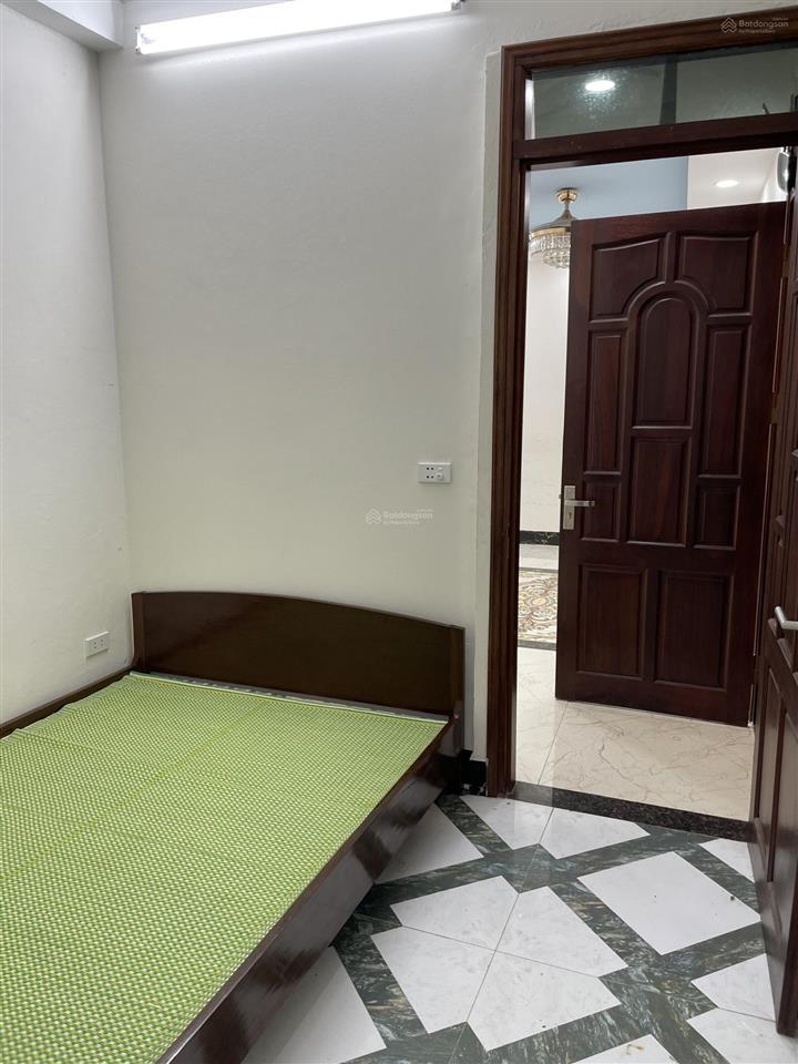 Cho thuê chung cư mini 2pn, 2vs, 65m2 trung tâm quận đống đa