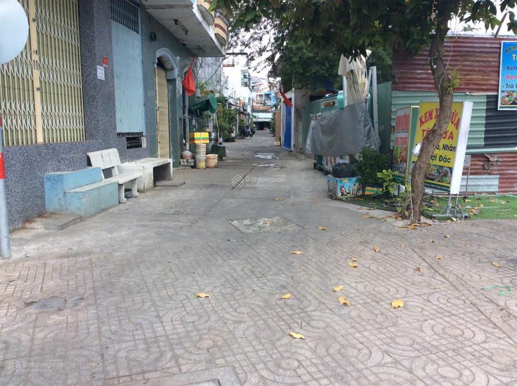 Bán đất hẻm xe hơi tên lửa, 6 x 20m, giá chỉ 9.9 tỷ