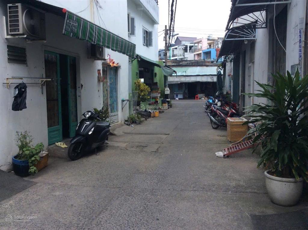 Bán đất hẻm xe hơi tên lửa, 6 x 20m, giá chỉ 9.9 tỷ