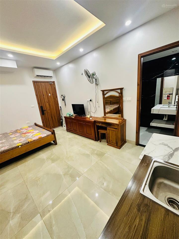 Cho thuê căn hộ mini đủ đồ, vị trí trung tâm ngọc lâm, giá 4 triệu