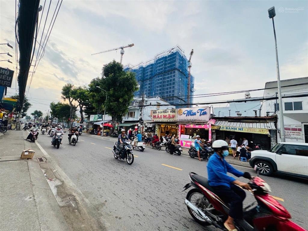 Bán nhà mặt tiền kinh doanh phạm hữu lầu quận 7 ngang 5x32m giá chỉ 18,9 tỷ tl chính chủ