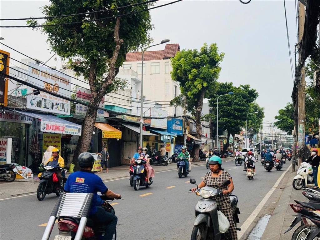 Bán nhà mặt tiền kinh doanh phạm hữu lầu quận 7 ngang 5x32m giá chỉ 18,9 tỷ tl chính chủ