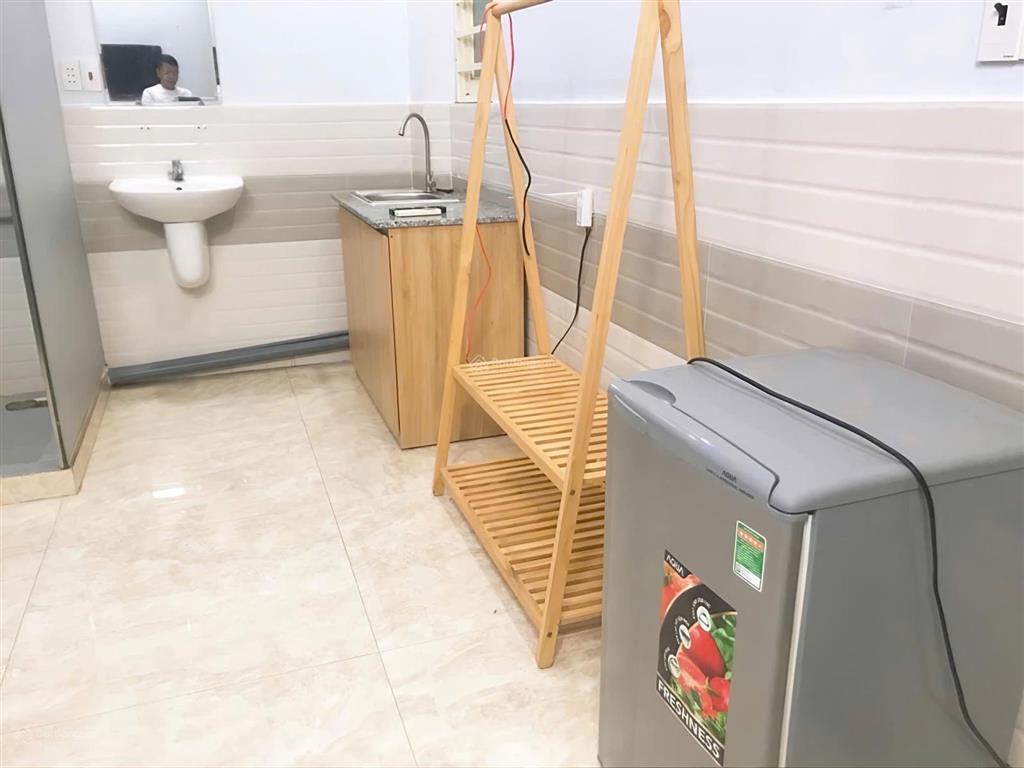 Bán nhà 5 tầng mặt tiền đường kinh doanh gần him lam quận 7  ngang 5x14m chỉ 13,3 tỷ tl