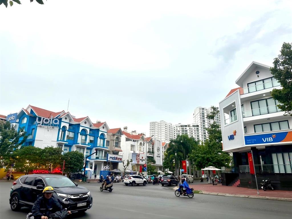 Bán nhà 4 tầng mt kd nguyễn thị thập ngang 10x20m khu him lam giá 115 tỷ tl quận 7 có hầm
