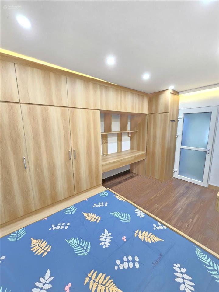 Bán nhà phố thanh lân  vĩnh hưng  hoàng mai sổ riêng 30m2 5 tầng full nội thất ở ngay, giá 6,4 tỷ