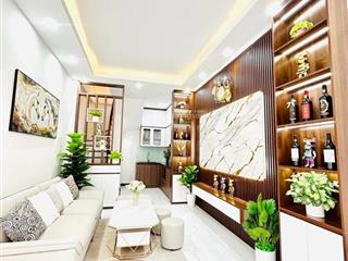 Bán nhà phố đại đồng  vĩnh hưng  ô tô đỗ cổng sổ riêng 32m 5 tầng mới full nội thất giá 7,3 tỷ