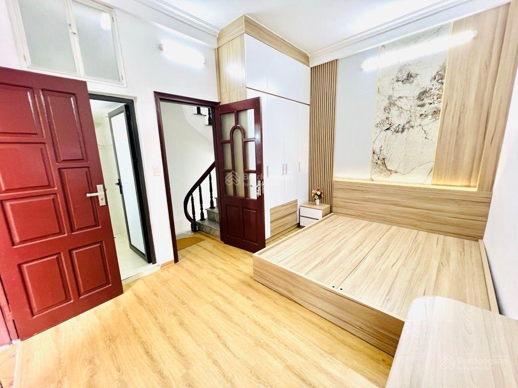 Siêu phẩm lô góc 2 thoáng  cách ôtô tránh 30m phố giáp nhị thịnh liệt 5 tầng full đồ giá 6,5 tỷ