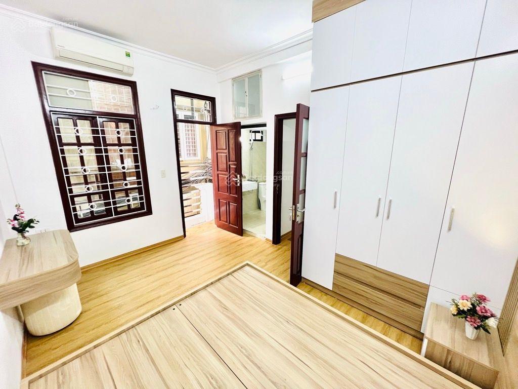 Siêu phẩm lô góc 2 thoáng  cách ôtô tránh 30m phố giáp nhị thịnh liệt 5 tầng full đồ giá 6,5 tỷ