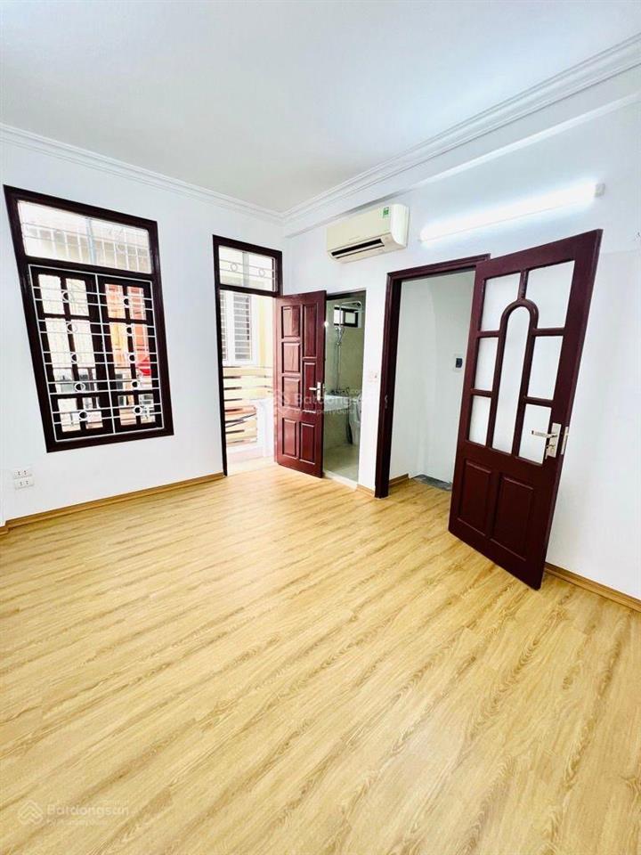 Siêu phẩm lô góc 2 thoáng  cách ôtô tránh 30m phố giáp nhị thịnh liệt 5 tầng full đồ giá 6,5 tỷ