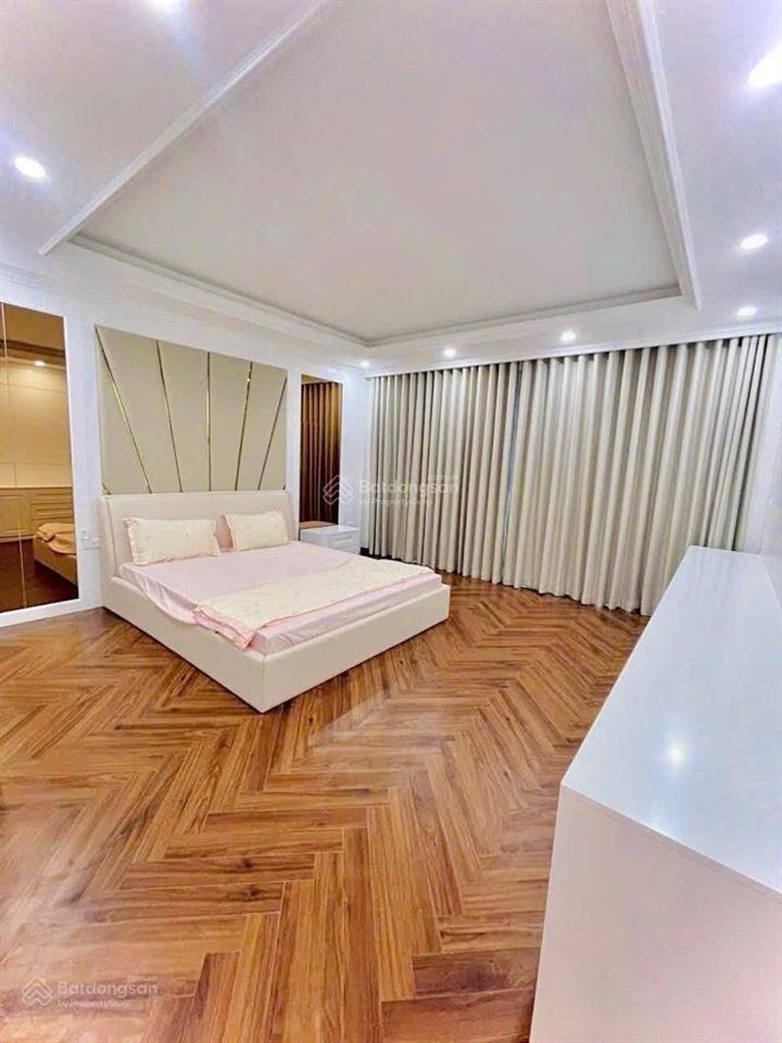 Bán nhà phố vĩnh hưng  hoàng mai  ô tô  thang máy sổ riêng 46m 6 tầng full nội giá thất 15 tỷ
