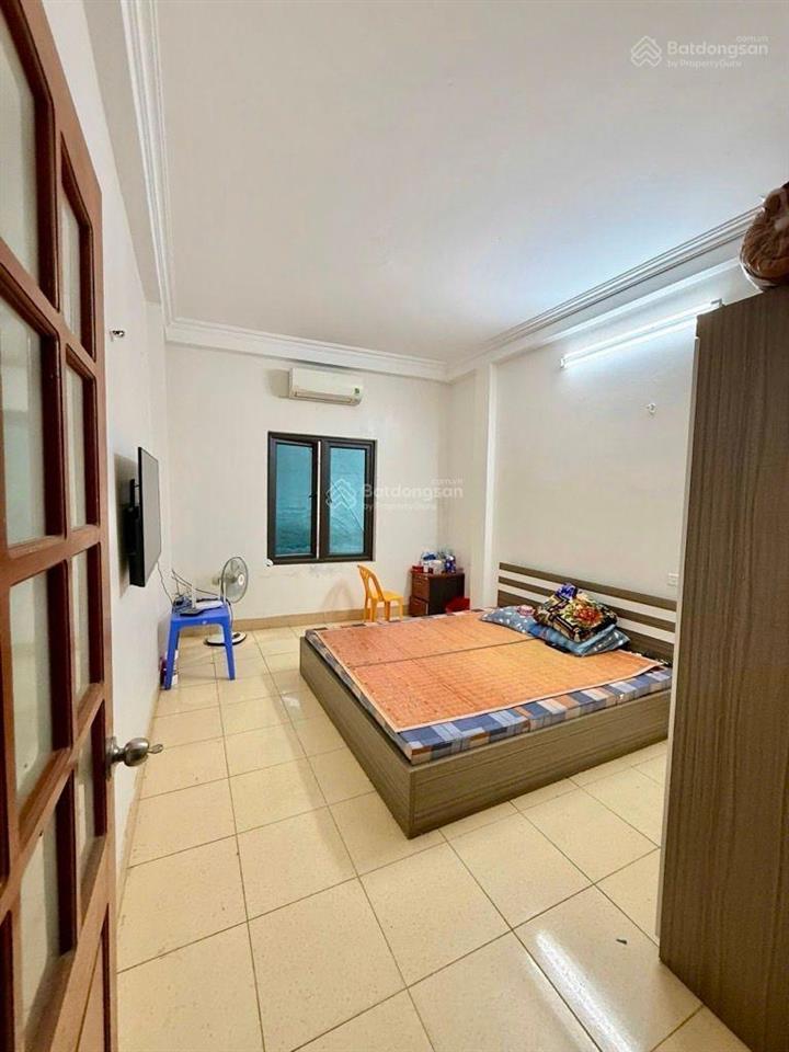 Chính chủ cần bán nhà 38m2 4 tầng 5pn  phố hoàng mai  gần ngay feliz home  đền lừ giá 5,2 tỷ
