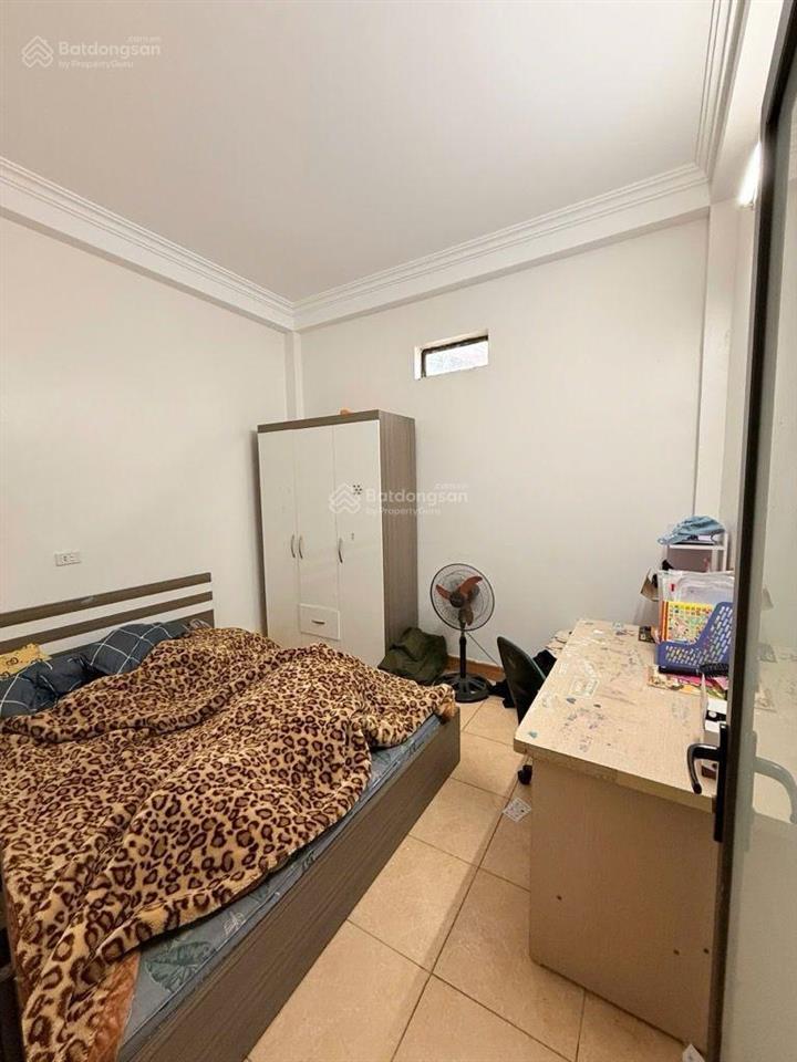 Chính chủ cần bán nhà 38m2 4 tầng 5pn  phố hoàng mai  gần ngay feliz home  đền lừ giá 5,2 tỷ