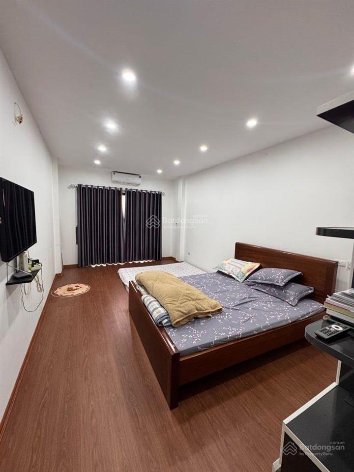 Bán nhà phố lĩnh nam  vĩnh hưng  hoàng mai ô tô đỗ cửa  sổ riêng 38m2 5 tầng full đồ giá 9,5 tỷ