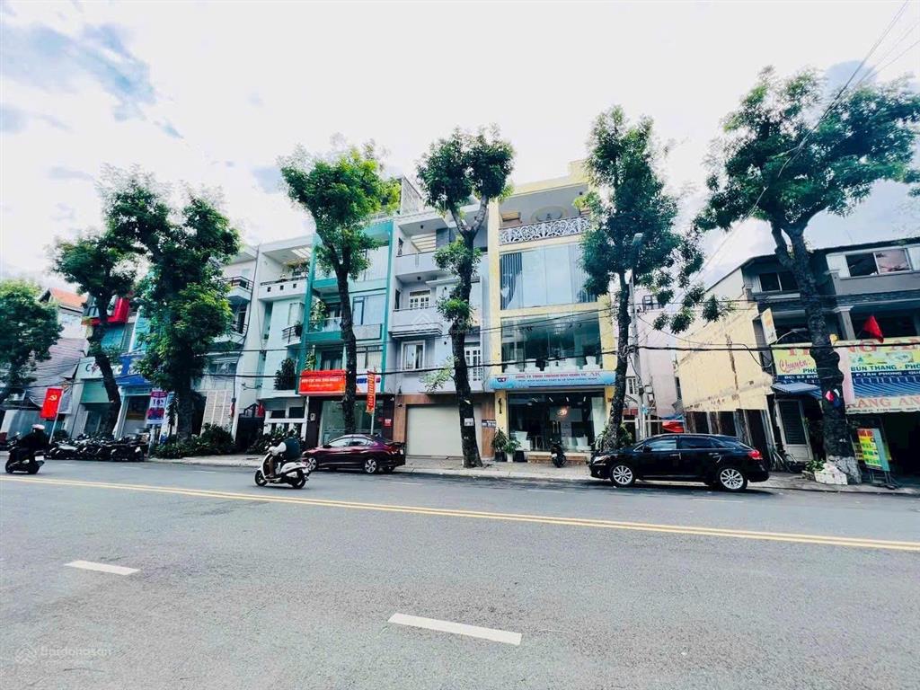 Căn góc 2 mt kdc tân quy đông p.tân hưng quận 7 | dt  6x19m 3 lầu giá tốt chỉ 20,5 tỷ