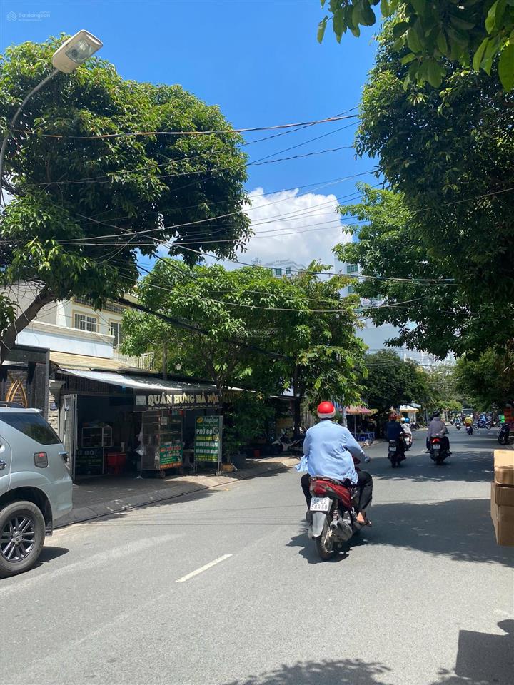 Hàng hiếm  bán nhà mặt tiền đường số 79 , dt 8x19m , phường tân quy, quận 7