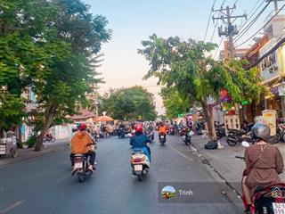 Nhà 3 tầng (6,8x12m) mặt tiền kinh doanh  đường số 10  tân quy  q7