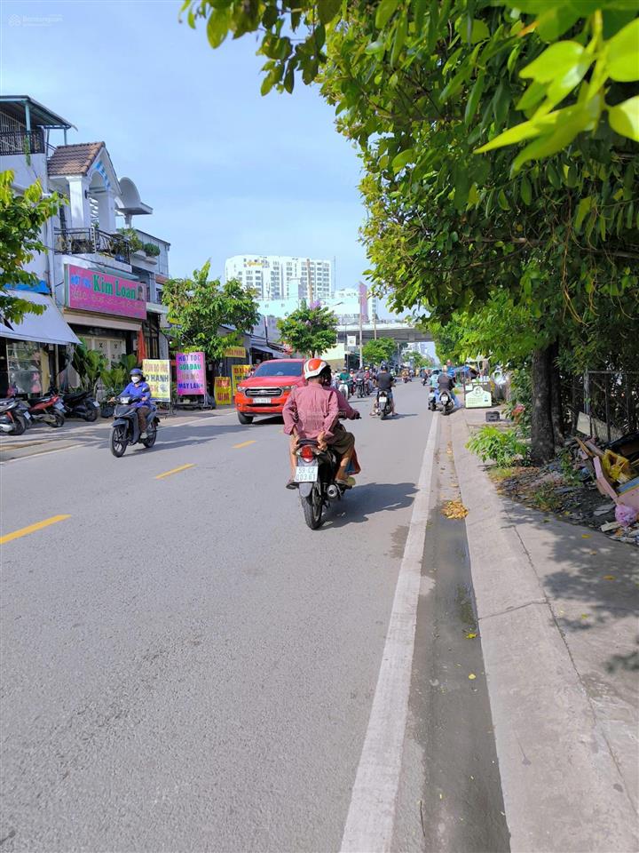 Chủ ngộp cần bán gấp mt view sông trần xuân soạn q7 384m giá 55 tỷ tl!
