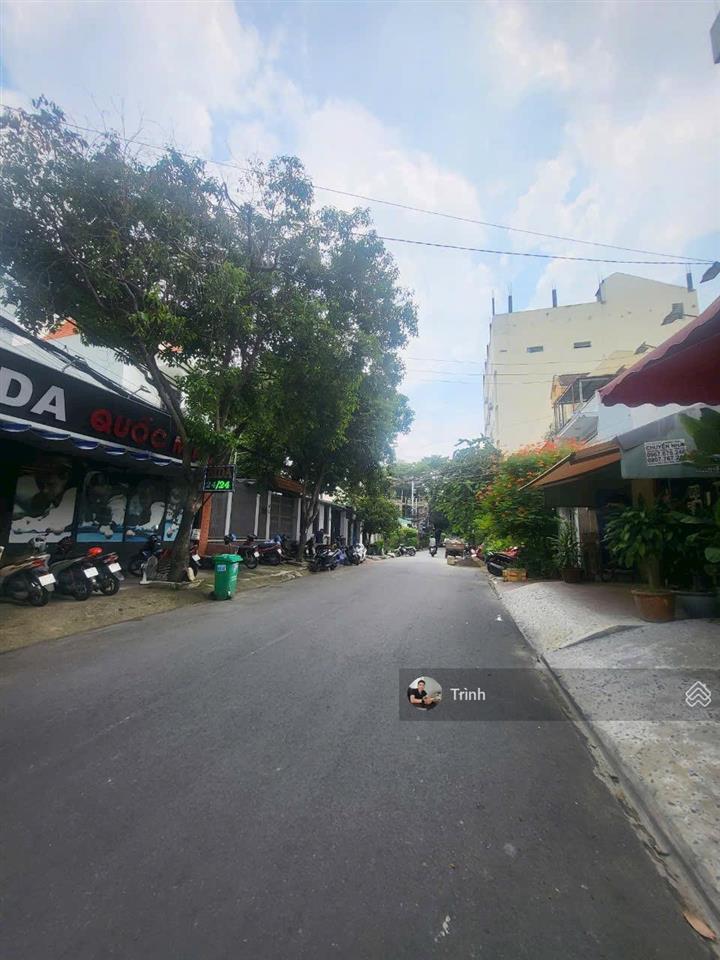 Bán nhà (165m2) mặt tiền đường 10m lâm văn bền, tân kiểng, quận 7