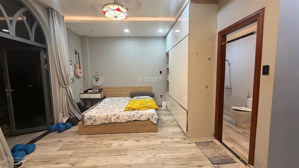 Bán gấp biệt thự căn góc view sông, liền kề kdc kim sơn, lotte quận 7