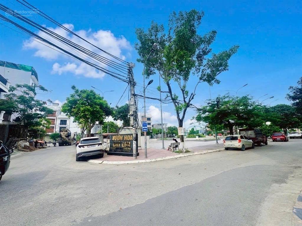Lô đất mặt đường mai trung thứ ngay công viên cây lim, mặt tiền 5m, vị trí kinh doanh đẹp.(45)